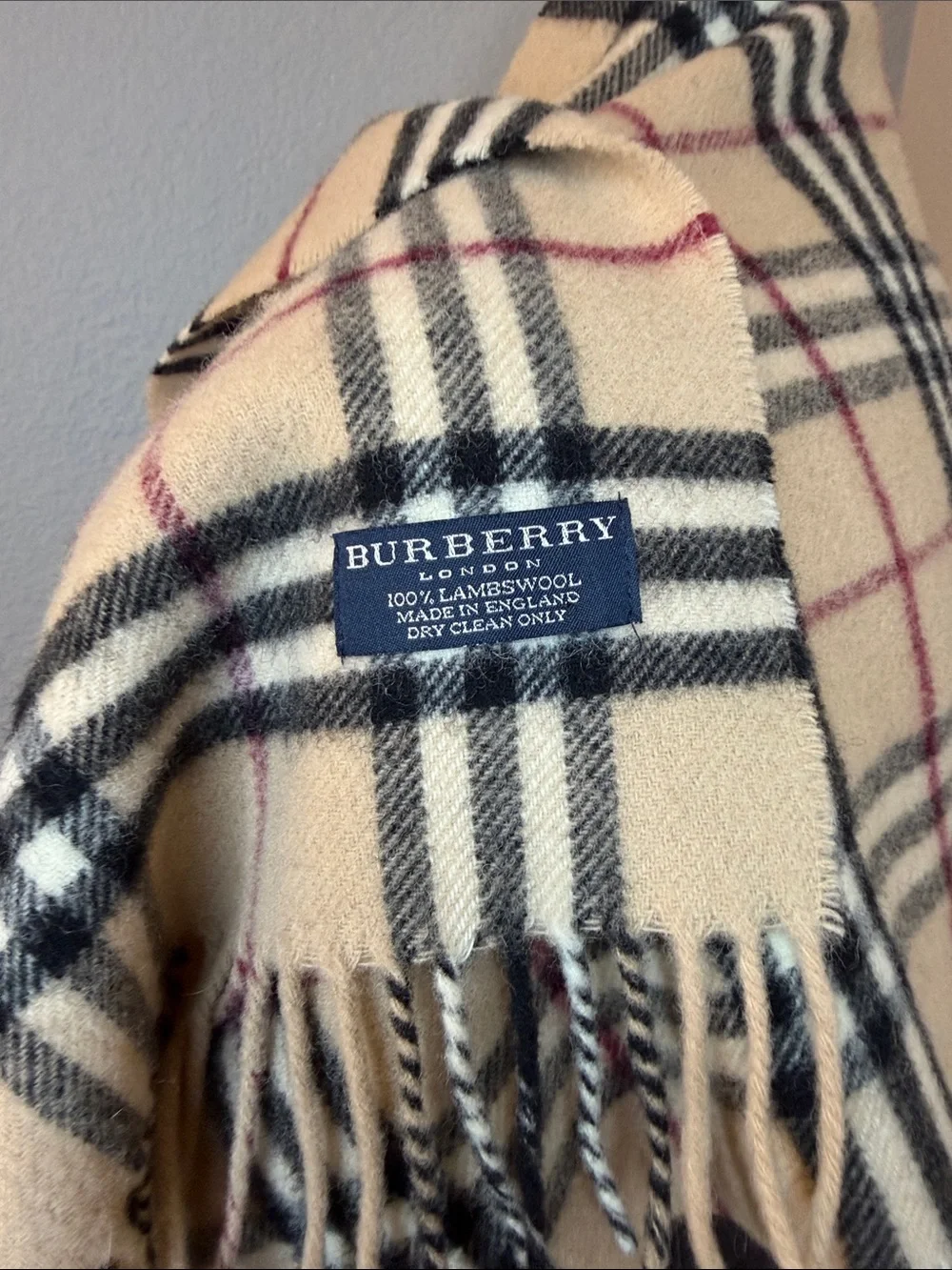 Burberry Beige Plaid Fringe Oversized Scarf Lambswool - Picture 3 of 3